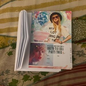 Colorful Taylor Swift / Swiftie Birthday Party Invitations! NWOT